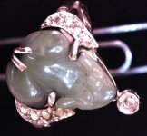 Jade frog ring  5 2 2013 top 2.95 grams.jpg