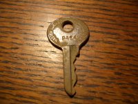 old masterlock key 002.jpg