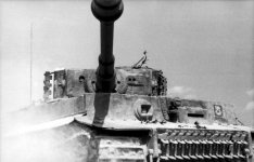 Bundesarchiv_Bild_101I-299-1805-10_Nordfrankreich_Panzer_VI_Tiger_I.jpg