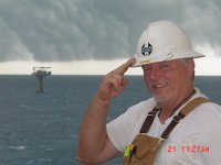 PHOTO Holding my hat, storm front.JPG