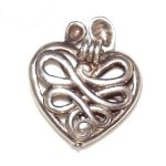 07062011 silver locket.jpg