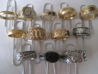 May_rings,_bracelet,_pieces_001.jpg