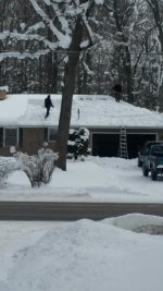 roof shoveling.jpg