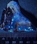 Carpathite in Quartz vein, 4th of July Mine, Flint Group, Picacho Peak, San Benito Co., CA, LW...jpg