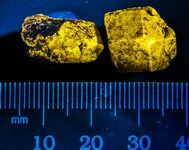 Zircon xls, Chilwa Alk. Prov., Mount Amlosa area, Rift Min. Prov., Malawi, Africa, SW 254nm.jpg